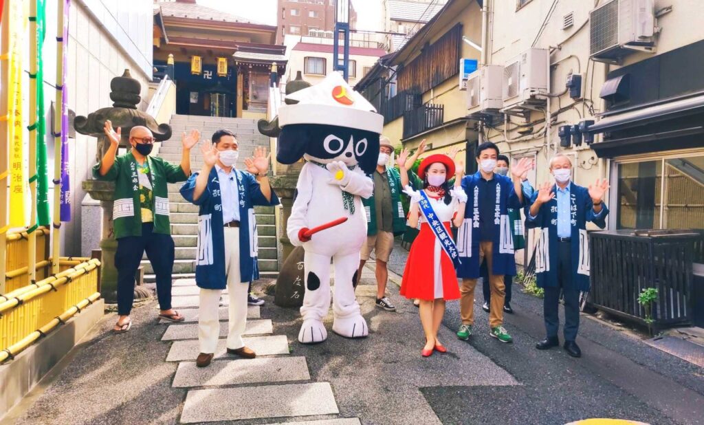 商店街をミス中央区観光大使が紹介 Ooedo Happy Festival